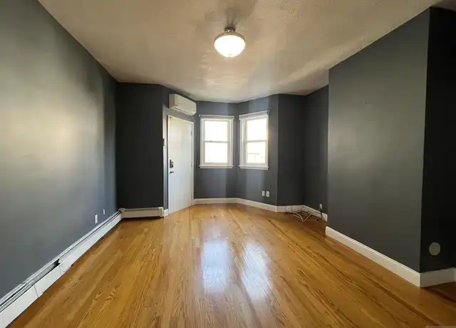 Property at 184 Chestnut St Unit 1, Kearny, NJ, 07032, 1 bed, 2 baths, [object Object]