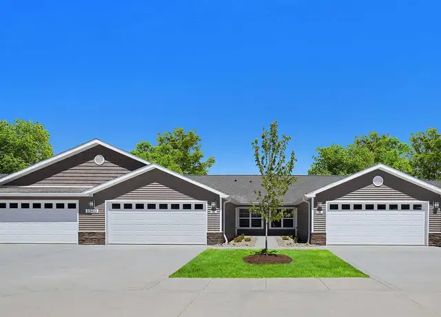 Photo of 581 Amber Ln, Copley, OH 44321