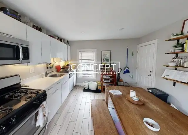 Property at 11 Pleasant St, Cambridge, MA, 02139, 2 beds, 1 bath, [object Object]