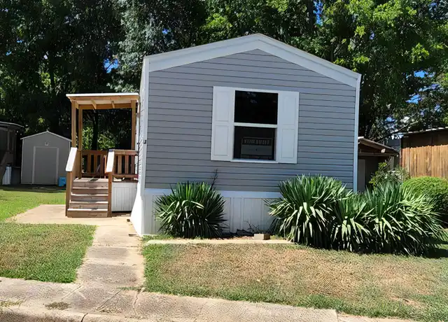 Property at 705 Delia Dr Unit J, Longview, TX, 75601, 2 beds, 2 baths, [object Object]