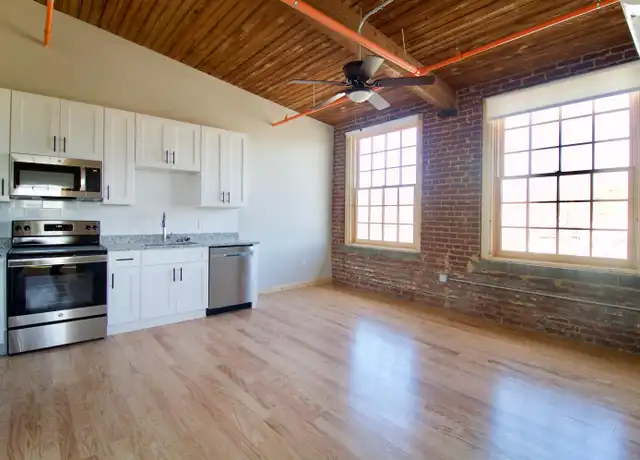 Property at 1701 12th St Unit 501, Lynchburg, VA, 24501, 1 bed, 1 bath, [object Object]