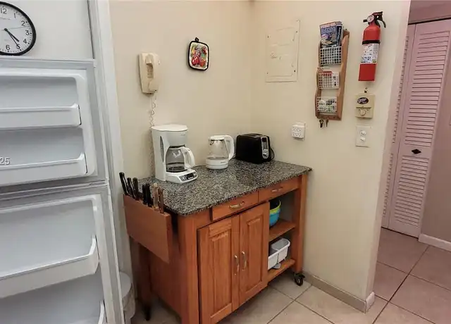 Property at 1825 S Ocean Dr #811, Hallandale Beach, FL, 33009, 1 bed, 1 bath, [object Object]