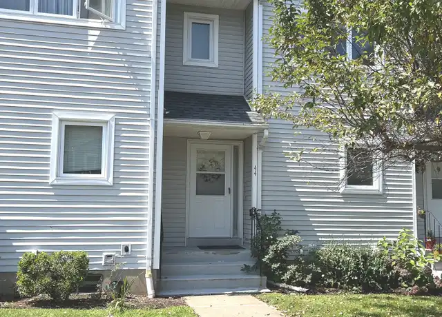 Property at 44 Oak Ridge Dr #44, Windsor Locks, CT, 06096, 2 beds, 2.5 baths, [object Object]