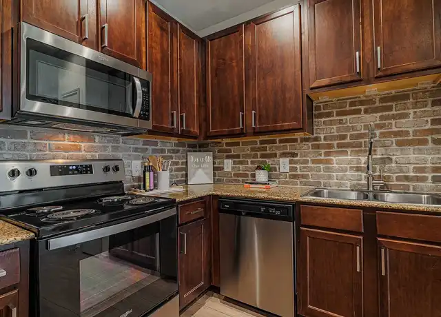 Property at Auxo at Memorial - 7777 Katy Fwy, Houston, TX, 77024, 1-2 bed, 1-2 bath, [object Object]