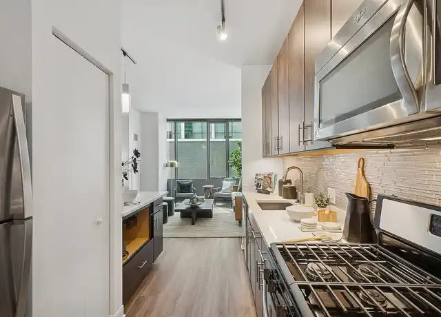Property at ReNew Oak Park - 150 Forest Ave, Oak Park, IL, 60301, 0 beds, 1 bath, [object Object]