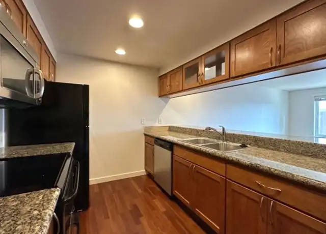 Property at 25 N Broadway St, Tacoma, WA, 98403, 1 bed, 1 bath, [object Object]