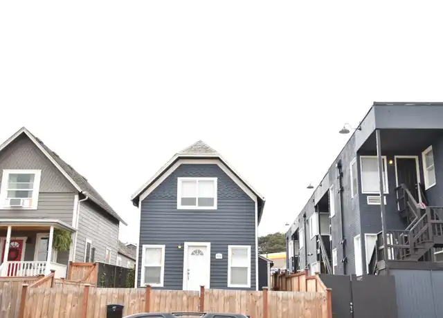 Property at 906 S J St, Tacoma, WA, 98405, 2 beds, 1 bath, [object Object]
