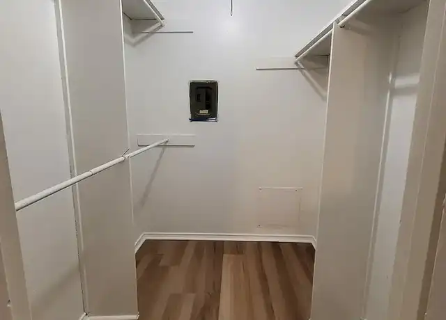 Property at Westridge Apartments - 4115 Druid Hills Dr, Dallas, TX, 75224, 1 bed, 1 bath, [object Object]