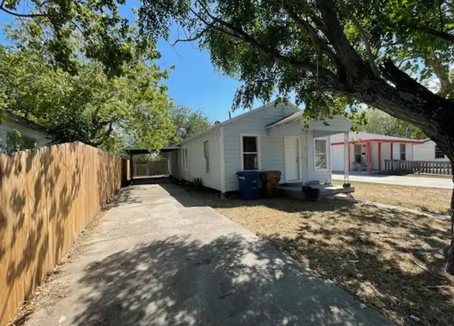 Property at 2913 Lawton St, Corpus Christi, TX, 78405, 3 beds, 1 bath, [object Object]