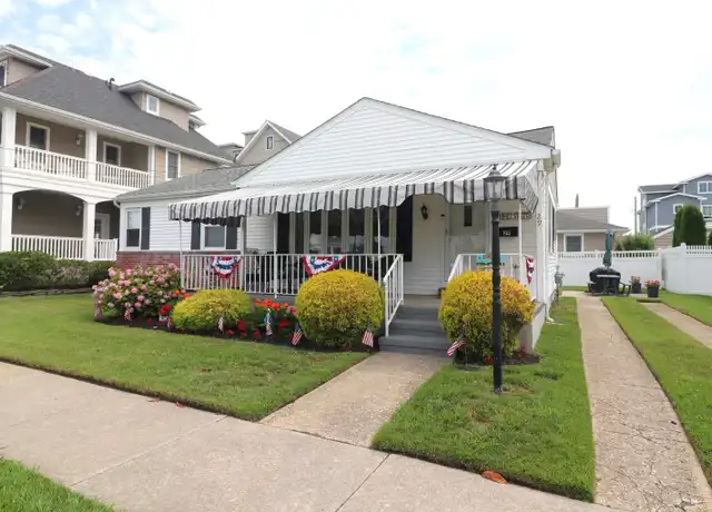 Property at 29 S 32nd Ave, Longport, NJ, 08403, 3 beds, 1.5 baths, [object Object]