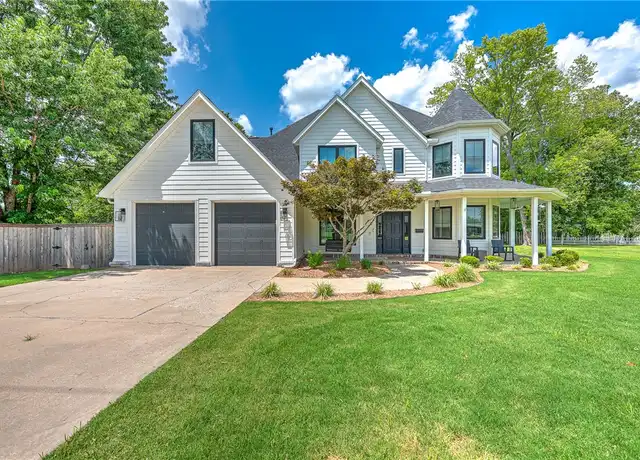 Property at 103 NE 7th St, Bentonville, AR, 72712, 5 beds, 3.5 baths, [object Object]