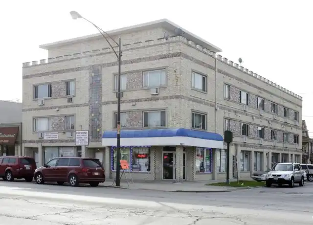 Property at 5655 W Fullerton Ave, Chicago, IL, 60639, 2 beds, 1 bath, [object Object]
