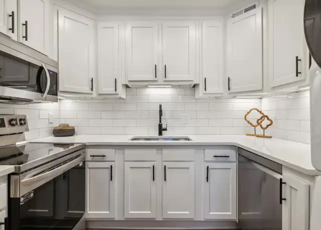 Property at 1011 Murfreesboro Rd Unit L11, Franklin, TN, 37064, 1 bed, 1 bath, [object Object]