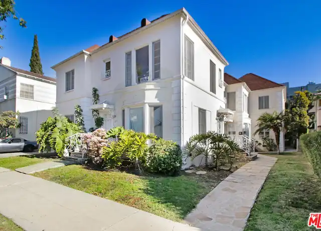 Property at 128 S Kings Rd, Los Angeles, CA, 90048, 2 beds, 2 baths, [object Object]