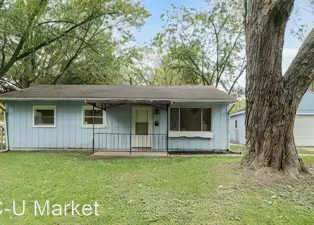 Property at 2425 E Elm St, Urbana, IL, 61802, 3 beds, 1 bath, [object Object]