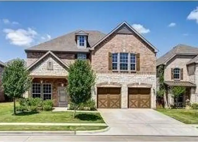 Property at 305 Moonlight Dr, Euless, TX, 76039, 3 beds, 2.5 baths, [object Object]