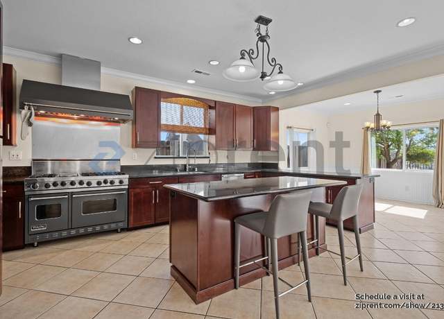 Photo of 112 Sunflower Ct, Hercules, CA 94547
