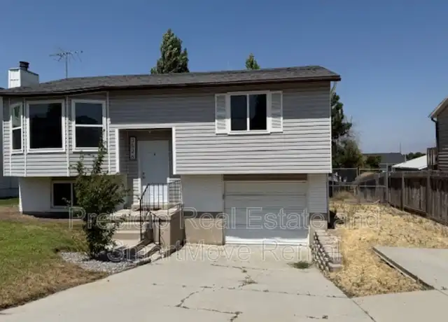 Property at 3526 W 5585 S, Taylorsville, UT, 84129, 4 beds, 2 baths, [object Object]