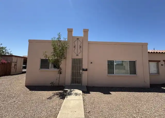 Property at 4625 W Thomas Rd #117, Phoenix, AZ, 85031, 2 beds, 1 bath, [object Object]