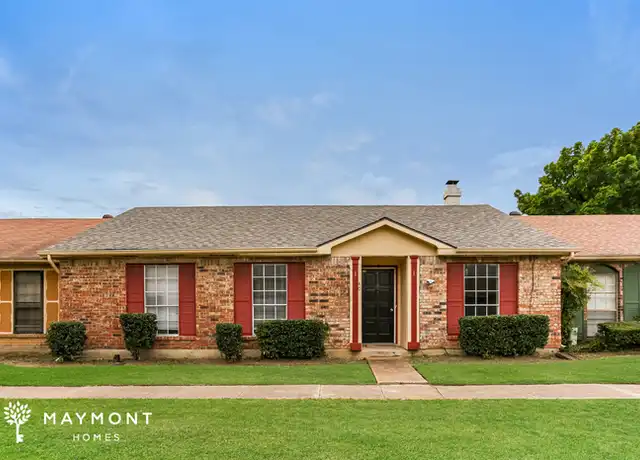 Property at 40 E Mountain Creek Dr, Grand Prairie, TX, 75052, 3 beds, 2 baths, [object Object]