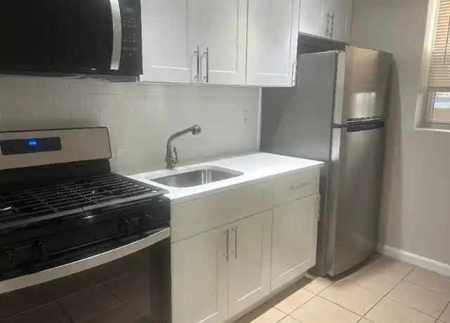 Property at 184 Fairview Ave Unit A2, Jersey City, NJ, 07304, 0 beds, 1 bath, [object Object]