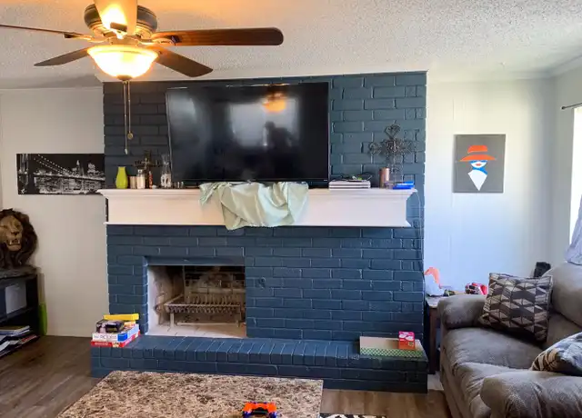 Property at 614 N Elkhart Ave Unit B, Lubbock, TX, 79416, 2 beds, 1 bath, [object Object]