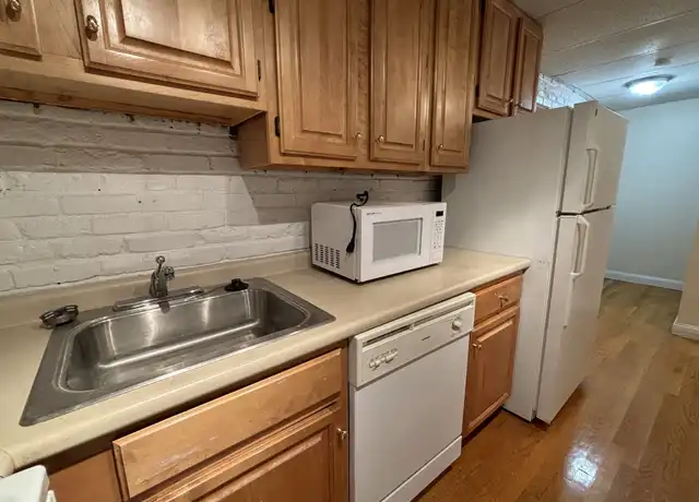 Property at 96 Tyler St Unit GBR, Boston, MA, 02111, 2 beds, 1 bath, [object Object]