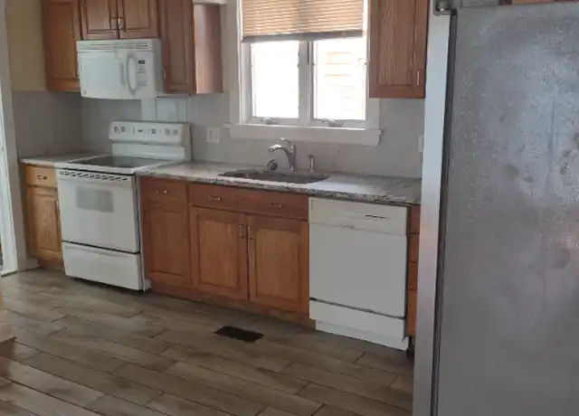 Property at 261 Brooks Ave Unit Down, Rochester, NY, 14619, 2 beds, 1 bath, [object Object]