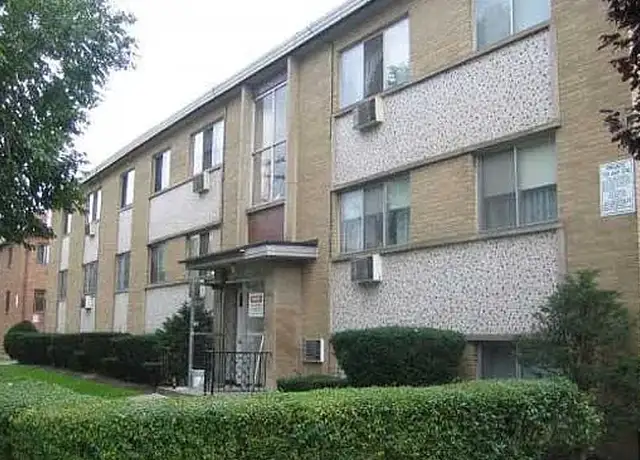 Photo of 3003 Archwood Ave, Cleveland, OH 44109