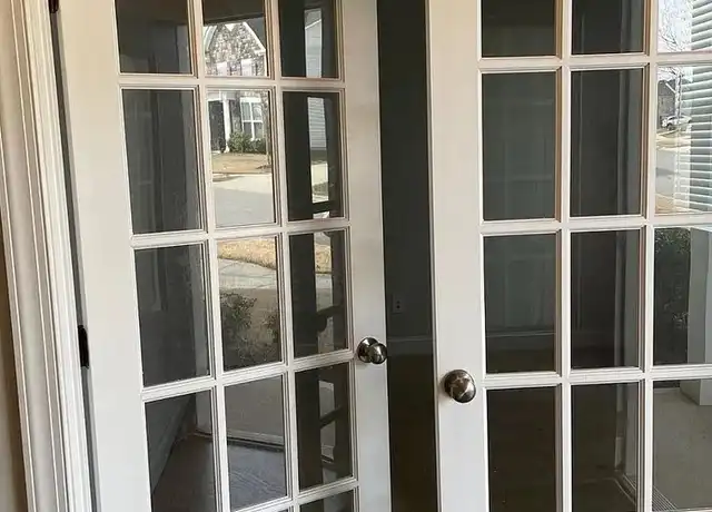 Property at 1330 Farm Pond Trl, Durham, NC, 27703, 1 bed, 1 bath, [object Object]