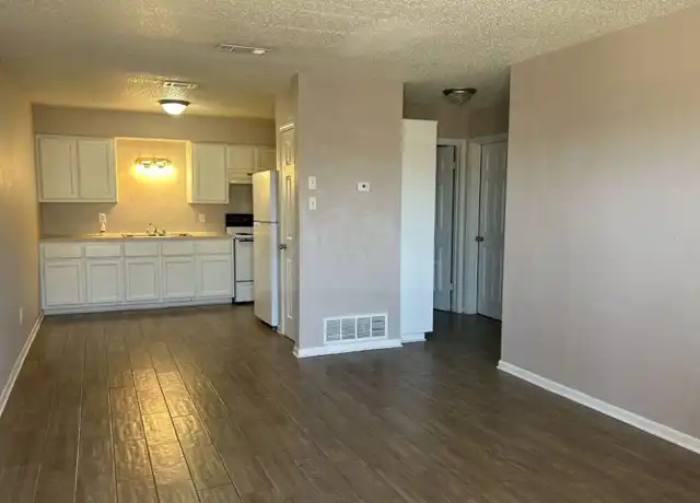 Property at 105 W Reagan Ave Unit 46, Copperas Cove, TX, 76522, 2 beds, 1 bath, [object Object]