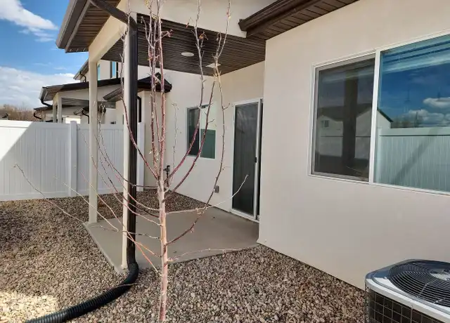 Property at 4283 W Hwy, Cedar City, UT, 3 beds, 2.5 baths, [object Object]