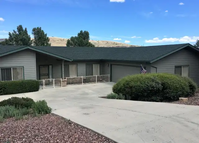Property at 1011 Sunrise Blvd, Prescott, AZ, 86301, 3 beds, 2 baths, [object Object]
