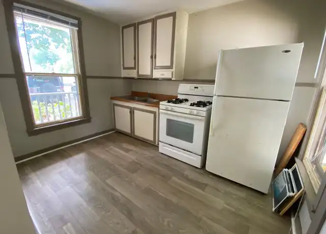 Property at 428 Davis St Unit 908 Lee Barton, Kalamazoo, MI, 49007, 2 beds, 1 bath, [object Object]