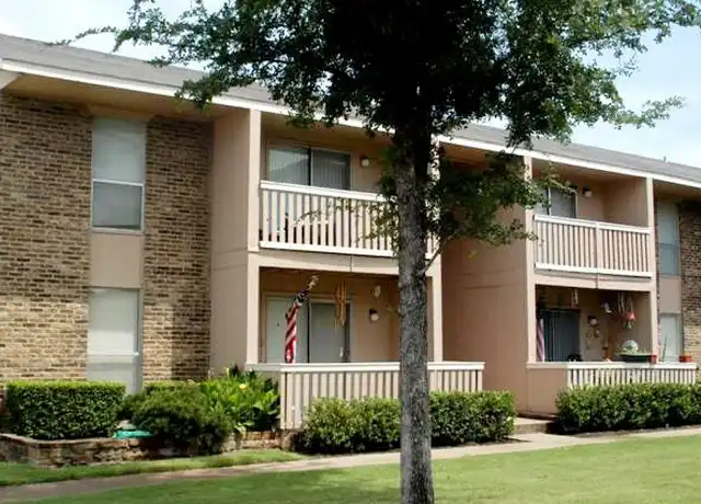 Property at 1217 Hillcrest St, Mesquite, TX, 75149, 1 bed, 1 bath, [object Object]