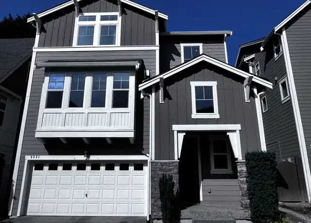 Property at 9831 NE 138th Pl, Kirkland, WA, 98034, 4 beds, 3.5 baths, [object Object]