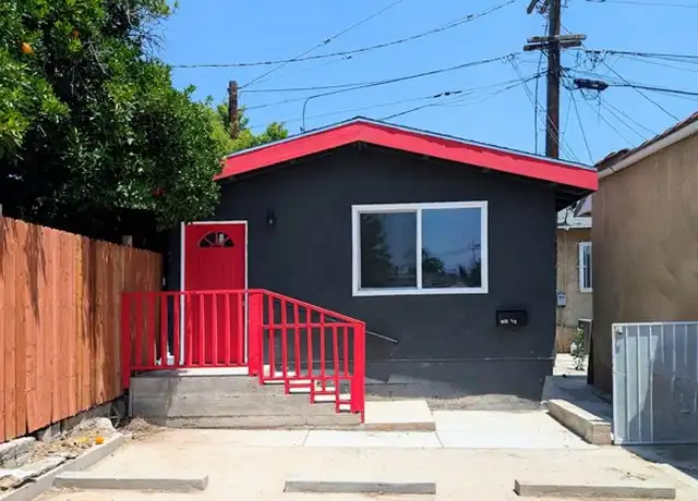 Property at 1574 1/2 Munson Ave Unit 1/2, Los Angeles, CA, 90042, 2 beds, 1 bath, [object Object]
