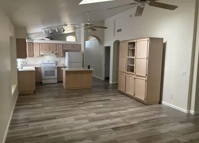 Property at 404 W Aire Libre Ave, Phoenix, AZ, 85023, 4 beds, 2 baths, [object Object]