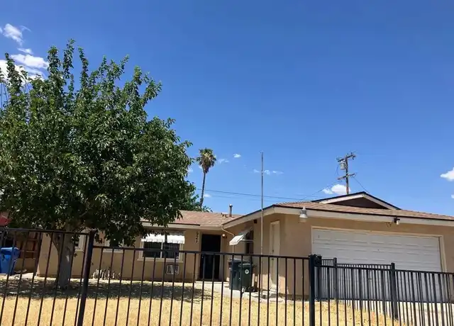 Property at 921 Las Amigas Dr, Barstow, CA, 92311, 3 beds, 2 baths, [object Object]