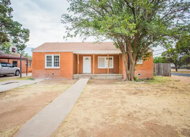 Property at 2429 29th St, Lubbock, TX, 79411, 2 beds, 1 bath, [object Object]