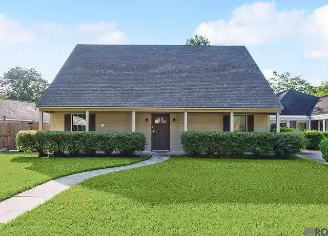 Property at 367 Stoney Creek Ave, Baton Rouge, LA, 70808, 3 beds, 2 baths, [object Object]