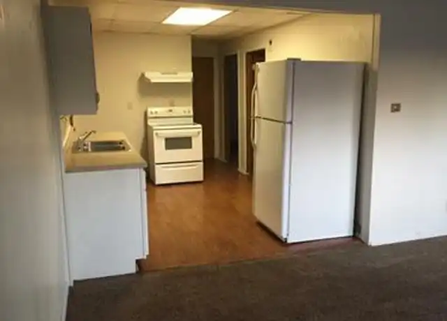 Property at 4035 10th St Unit 6, Menominee, MI, 49858, 2 beds, 1 bath, [object Object]