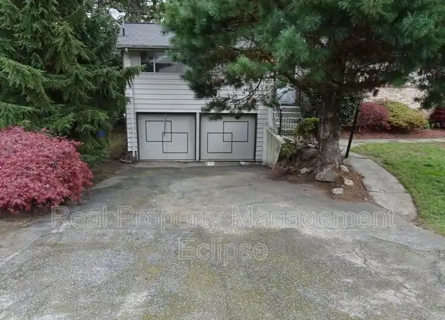Property at 2425 NE 182nd Pl, Shoreline, WA, 98155, 3 beds, 2.5 baths, [object Object]