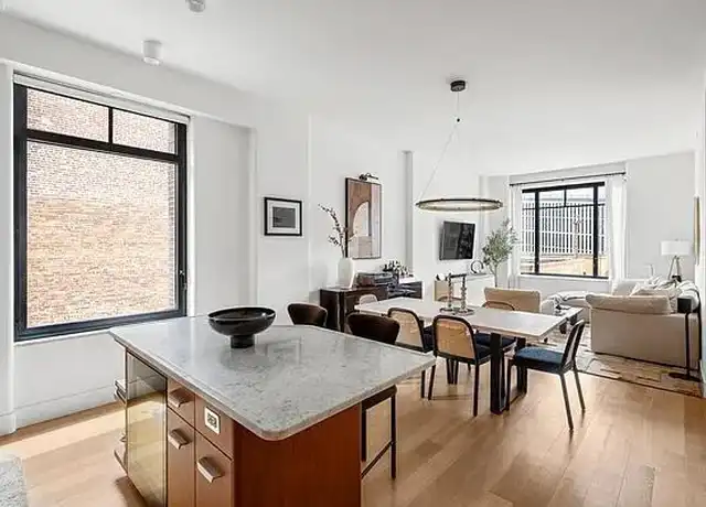 Property at 110 Charlton St Unit 8A, New York, NY, 10014, 2 beds, 2 baths, [object Object]