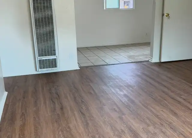 Property at 740 W Century Blvd Unit 2, Los Angeles, CA, 90044, 1 bed, 1 bath, [object Object]