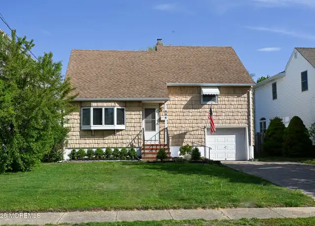 Property at 904 Claridge Dr, Spring Lake, NJ, 07762, 4 beds, 1.5 baths, [object Object]