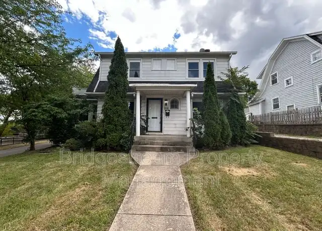 Property at 216 W Hillcrest Ave, Dayton, OH, 45405, 3 beds, 1 bath, [object Object]