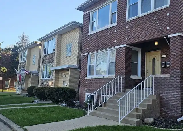 Property at 6152 S Kolin Ave Unit 2, Chicago, IL, 60629, 2 beds, 1 bath, [object Object]