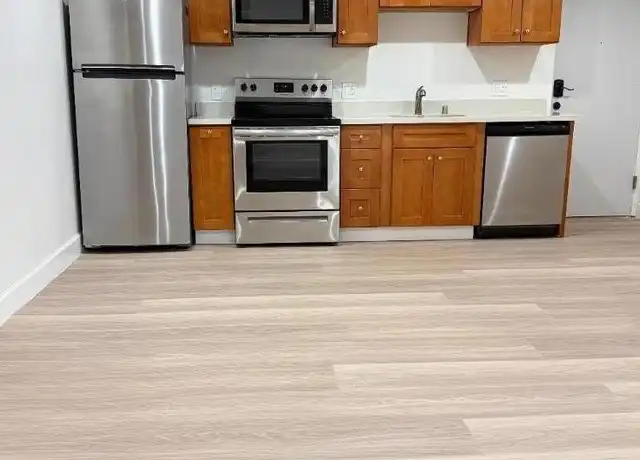 Property at 318 3rd Ln Unit A, South San Francisco, CA, 94080, 3 beds, 1 bath, [object Object]