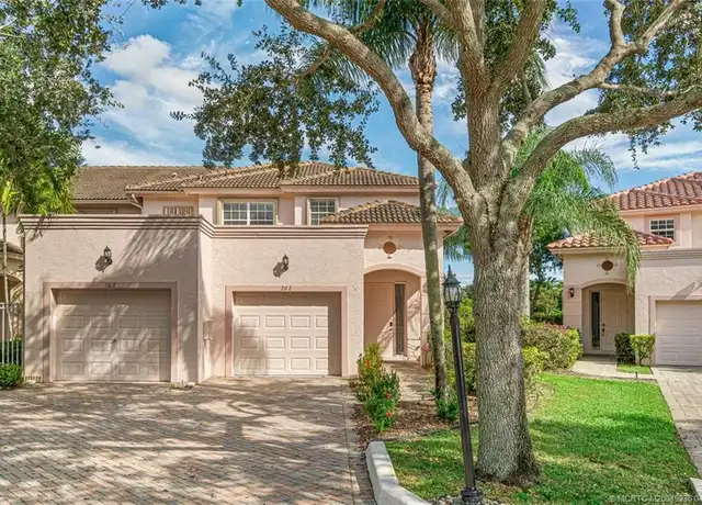Property at 8050 Aberdeen Dr #202, Boynton Beach, FL, 33472, 3 beds, 2 baths, [object Object]